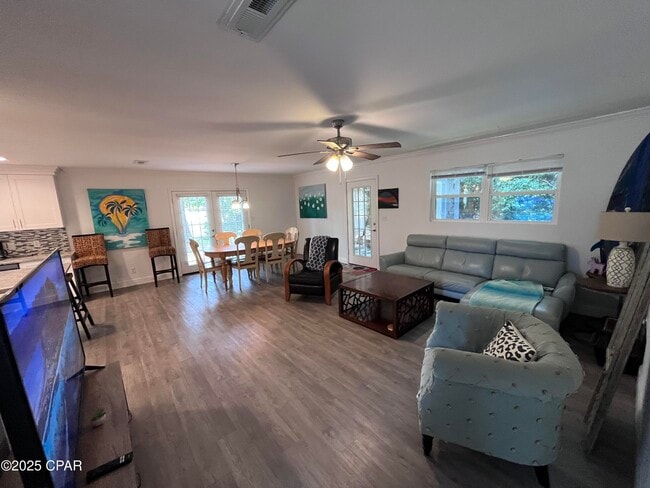 Foto del edificio - 101 Villa Ct