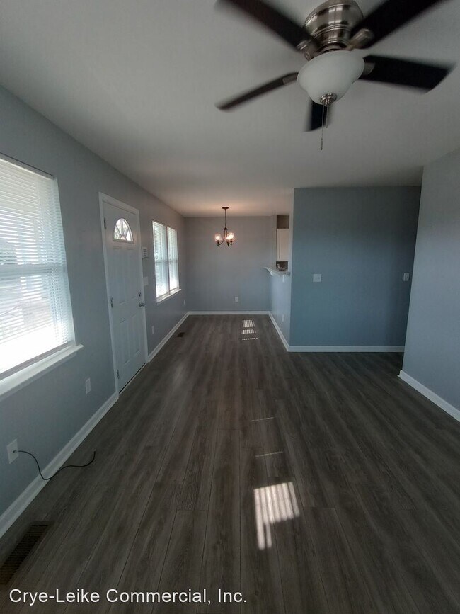 Building Photo - 3 br, 2 bath House - 3501 Highland Ave