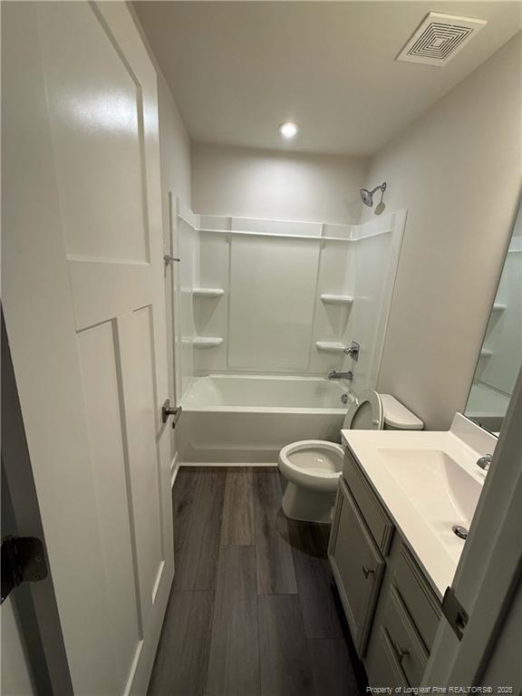 Building Photo - 2132 Autumn Cyprus Ave