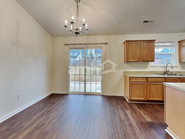 Building Photo - 102 Parkgate Ct