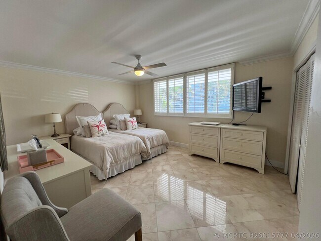 Foto del edificio - 139 Sunrise Ave