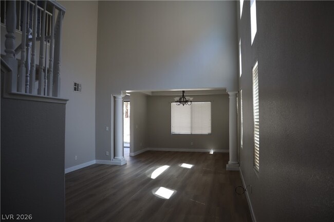 Foto del edificio - 9052 Picket Fence Ave