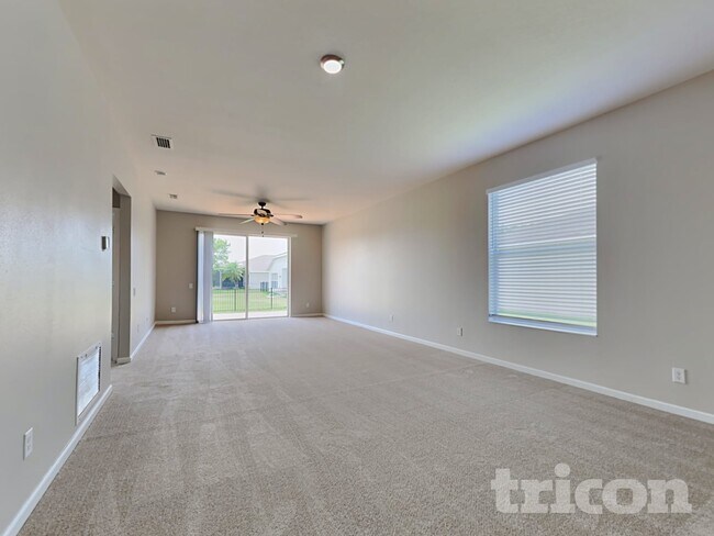 Foto del edificio - 5010 98th Ave E