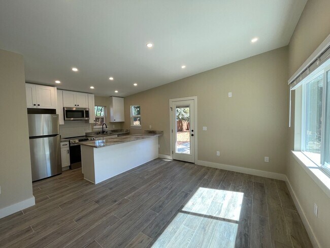 Foto del edificio - 12-768