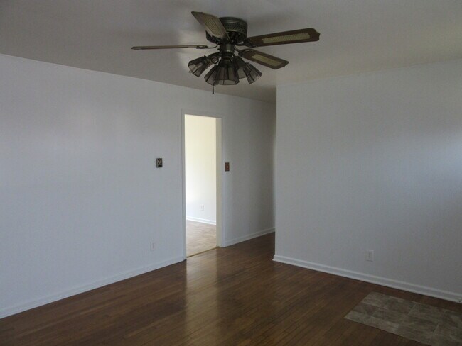 Building Photo - 20502 Winterbourne Ct