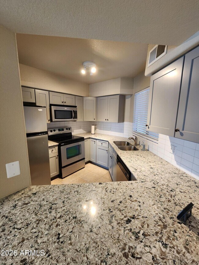 Foto del edificio - 3848 N 3rd Ave