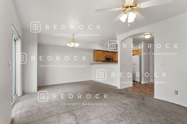 Building Photo - 4838 N Orchid Ln