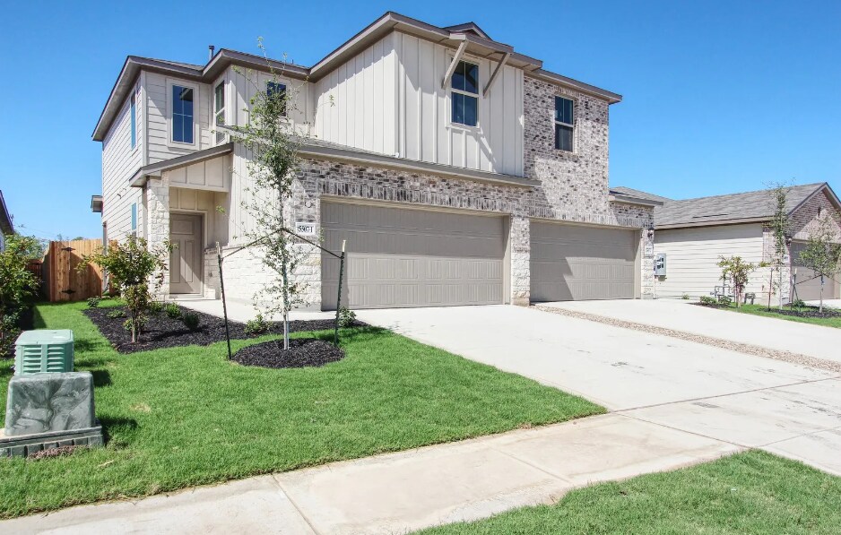 5507 Devils Gate, Converse, TX 78109 Townhome Rentals in Converse TX