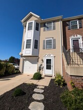 Building Photo - 1123 Frontline Dr