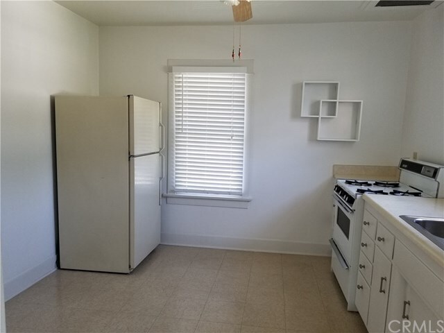 Foto del edificio - 274 N Shamrock Ave