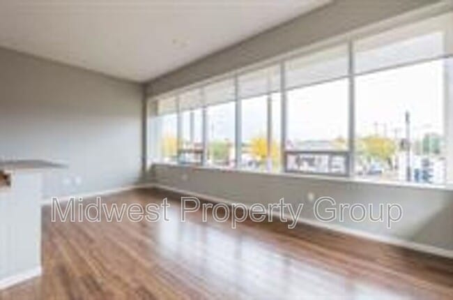 Building Photo - 4100 Lindell Blvd