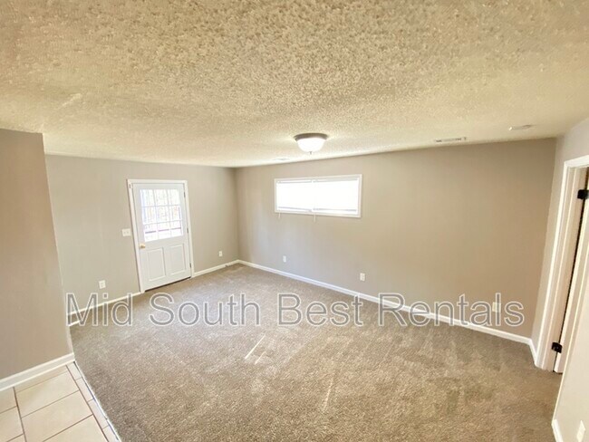 Foto del edificio - 2397 Gentry Ave