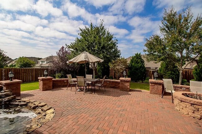 Building Photo - 3749 N Lalique Ln