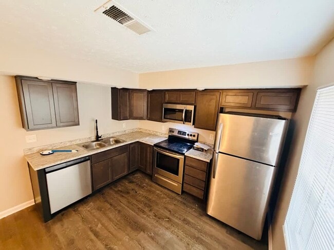 Photo - 373 Darby Creek Rd Apartment