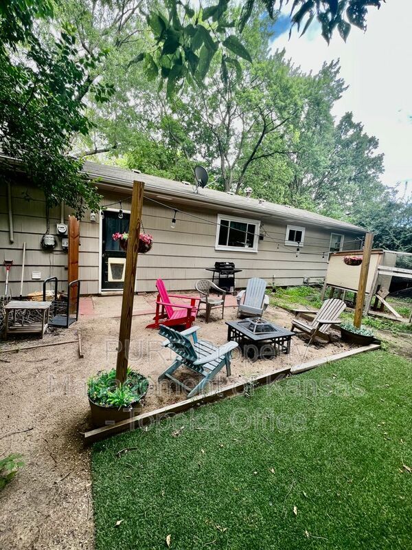 Foto del edificio - 2015 Clifton Ct