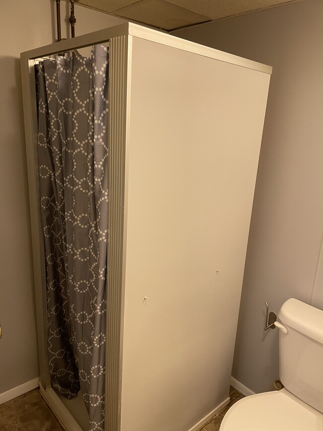 Bathroom - 310 E Randolph St