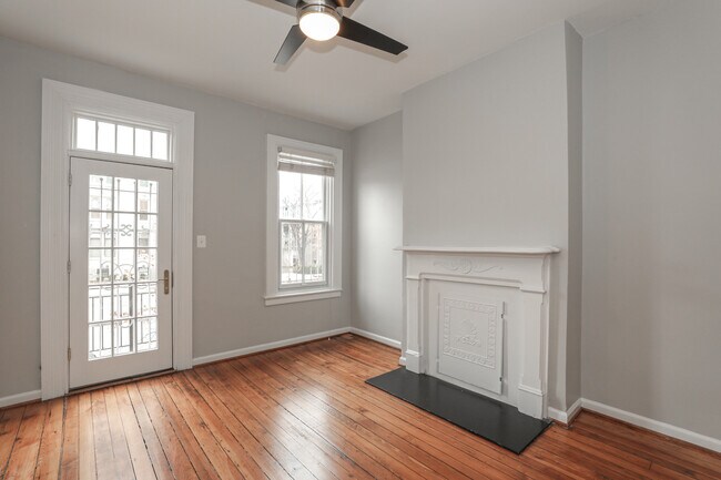 Foto del edificio - 1336-1313 13th St NW