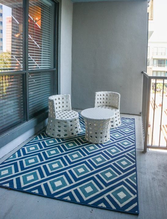 Foto del edificio - Relax we've got you covered!...and so is t...