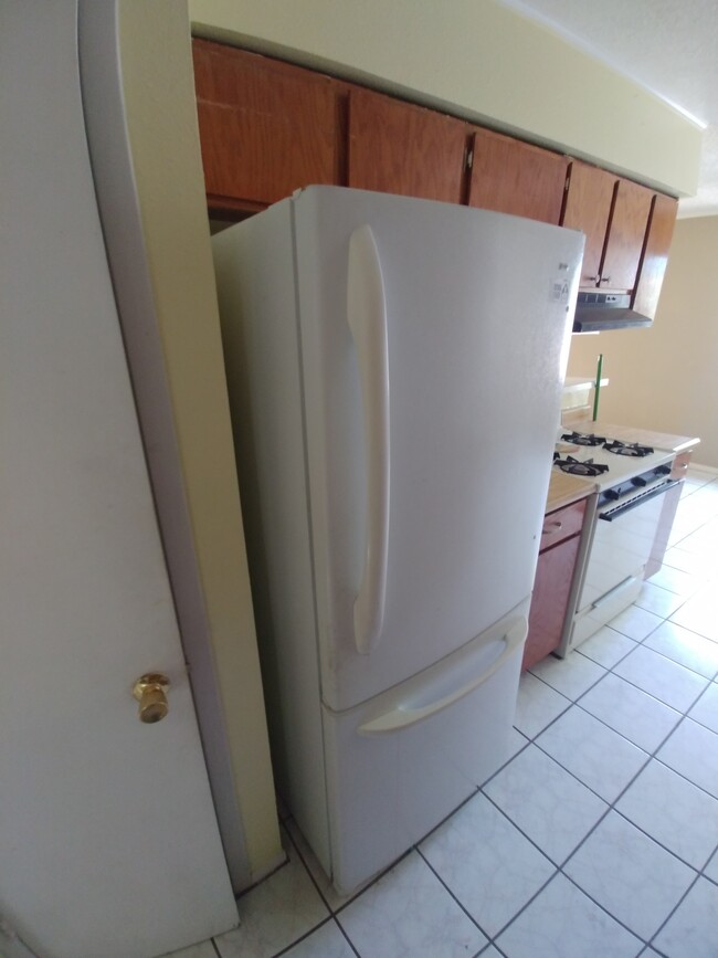 Kitchen - 10761 Port Arthur Ln