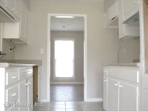 Building Photo - 3161 Curzon Ave