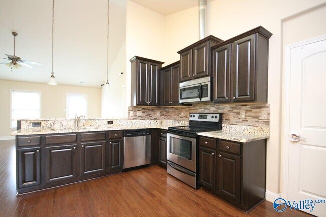 Building Photo - 228 Grantham Cir