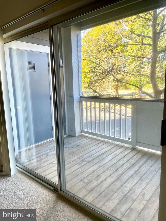 Foto del edificio - 20292 Beechwood Terrace