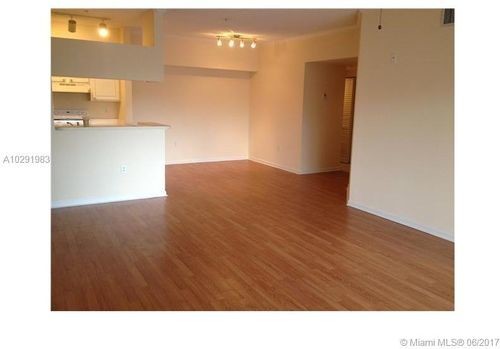 Foto del edificio - 11793 W Atlantic Blvd