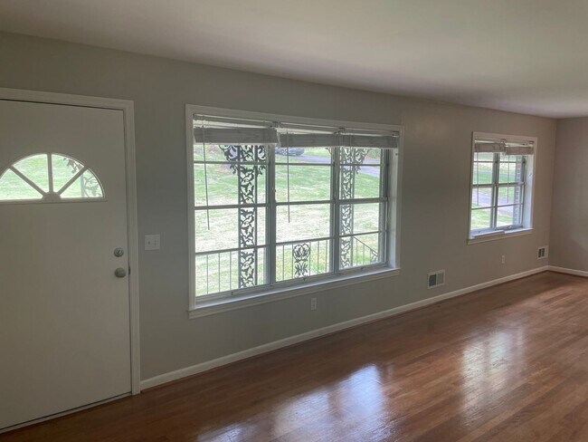 Building Photo - 3785 Pop Stone Cir
