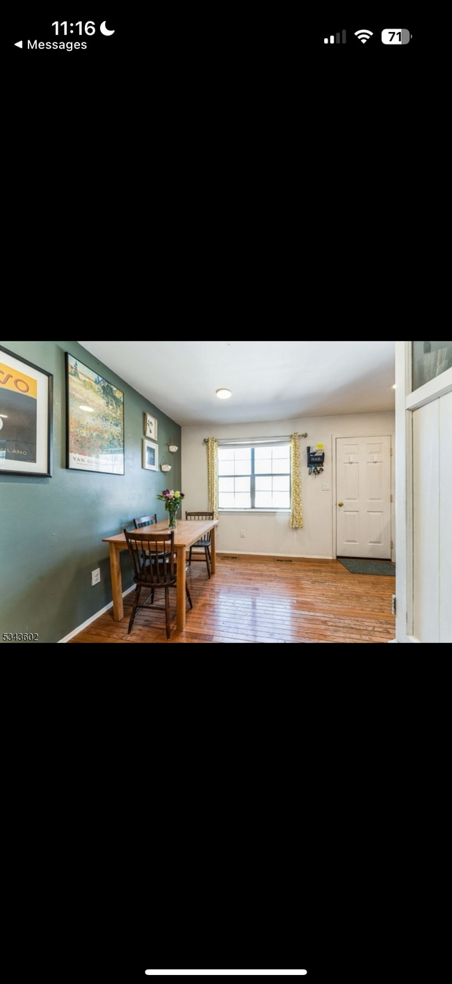 Building Photo - 216 Riva Dr