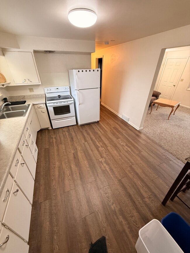 Foto del edificio - 310 Poplar St