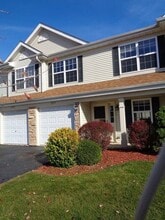 Building Photo - 1725 W Chrysler Dr