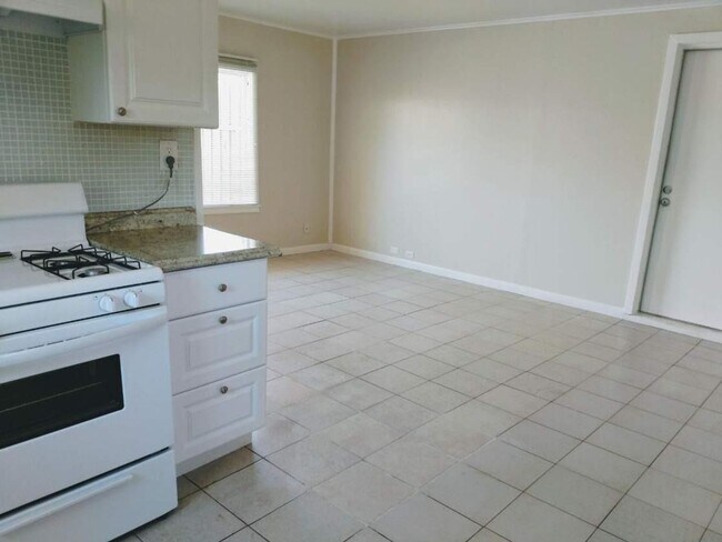 Foto del edificio - 849-851 W Cambridge Ave