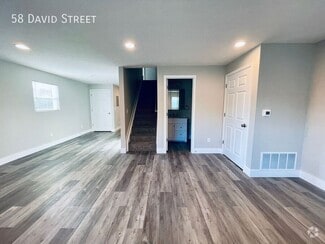 Building Photo - 58 David St