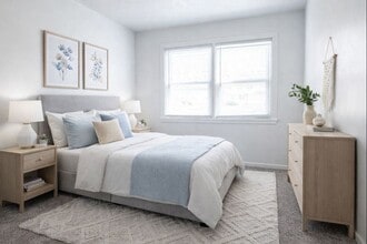 Building Photo - 30 Midland Heights Cir