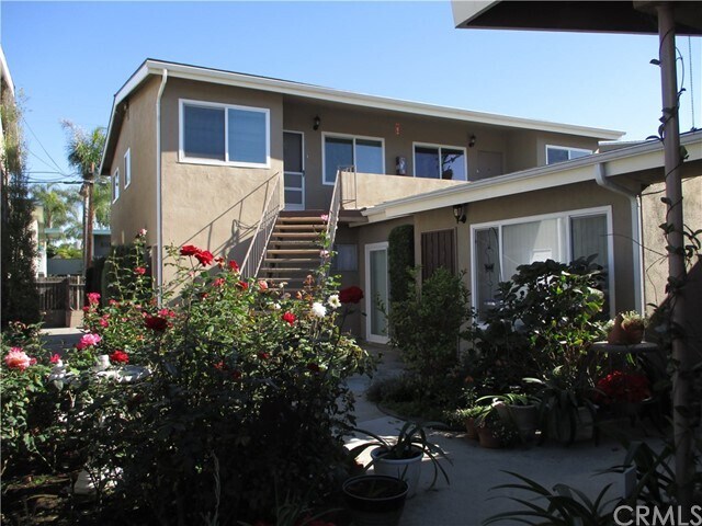 Foto principal - 21030 Wood Ave