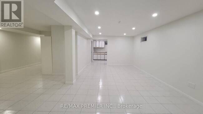 Photo du bâtiment - 43 Brandy Crescent