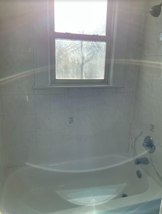 182 Burkley Plz Unit 3, Vauxhall, NJ 07088 Apartments in Vauxhall, NJ