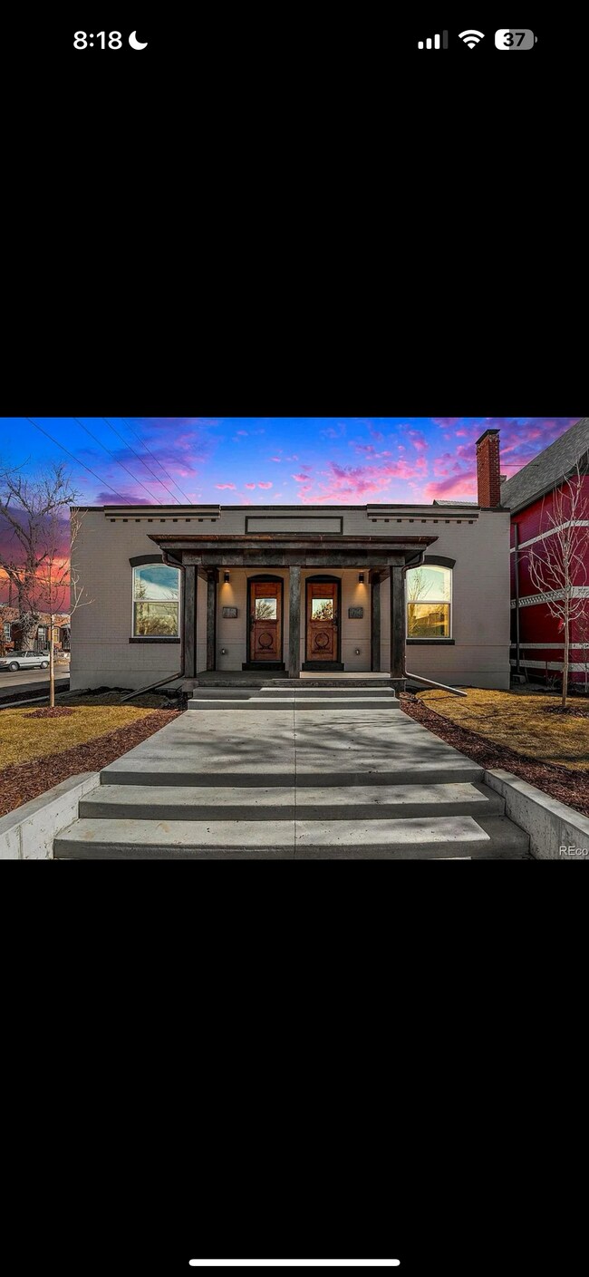 Foto del edificio - 406 S Pearl St