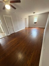 Building Photo - 1511-1513-1513 Maple Ave