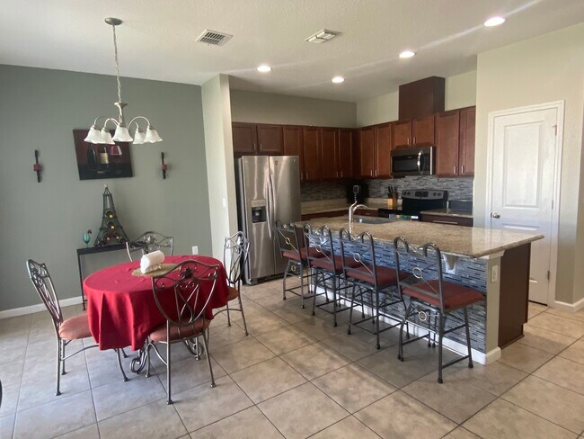 Foto del edificio - 801 Landmark Hills Dr