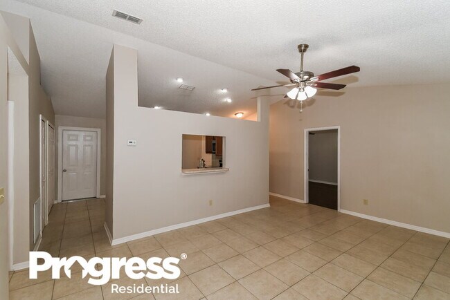 Building Photo - 9060 Castle Rock Dr