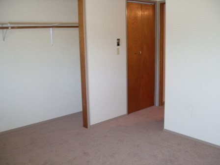 Building Photo - 2601 Racine St