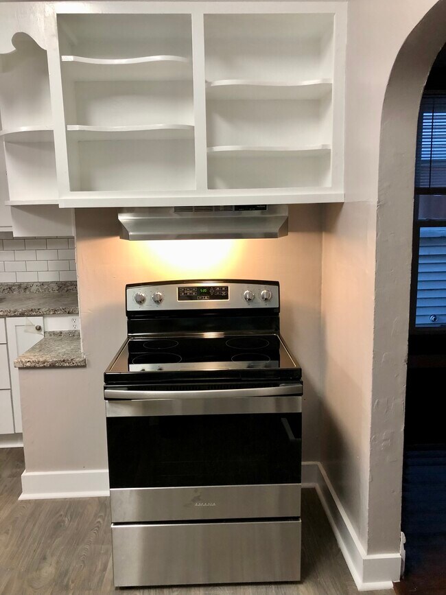 Foto del edificio - 429 Maple Ave