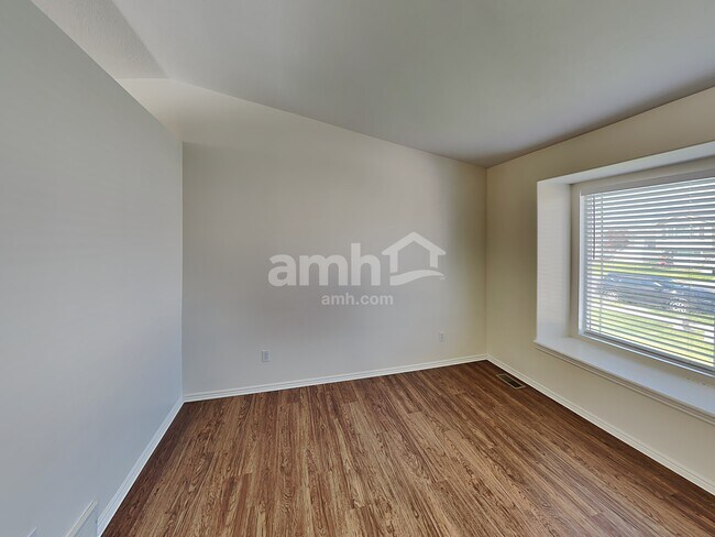 Building Photo - 3681 W 4525 S