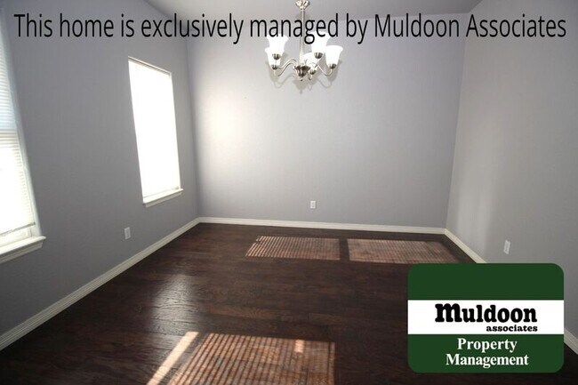 Foto del edificio - 6389 Tranters Creek Way