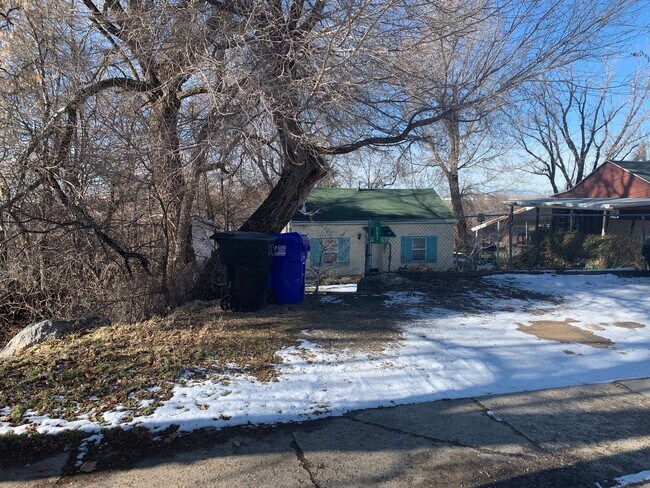 Foto del edificio - Charming 2 Bed, 1 Bath Home in Centerville