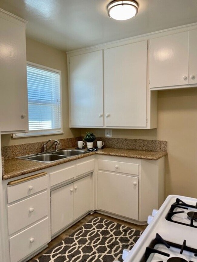 Foto del edificio - 4453 W 159th St