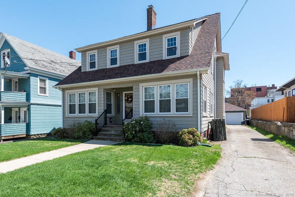 24 Bellevue Place, New London, CT 06320 Townhome Rentals in New