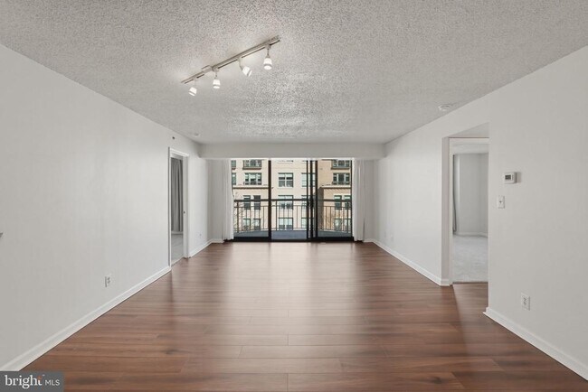 Foto del edificio - 1200 Braddock Pl