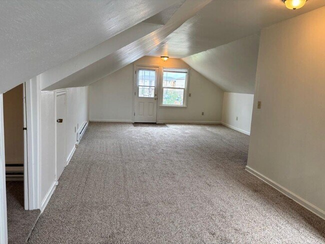 Foto del edificio - rlansing